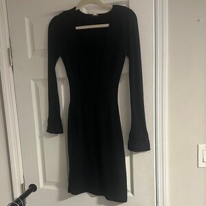 VENUS Chic Black Long Sleeve Dress